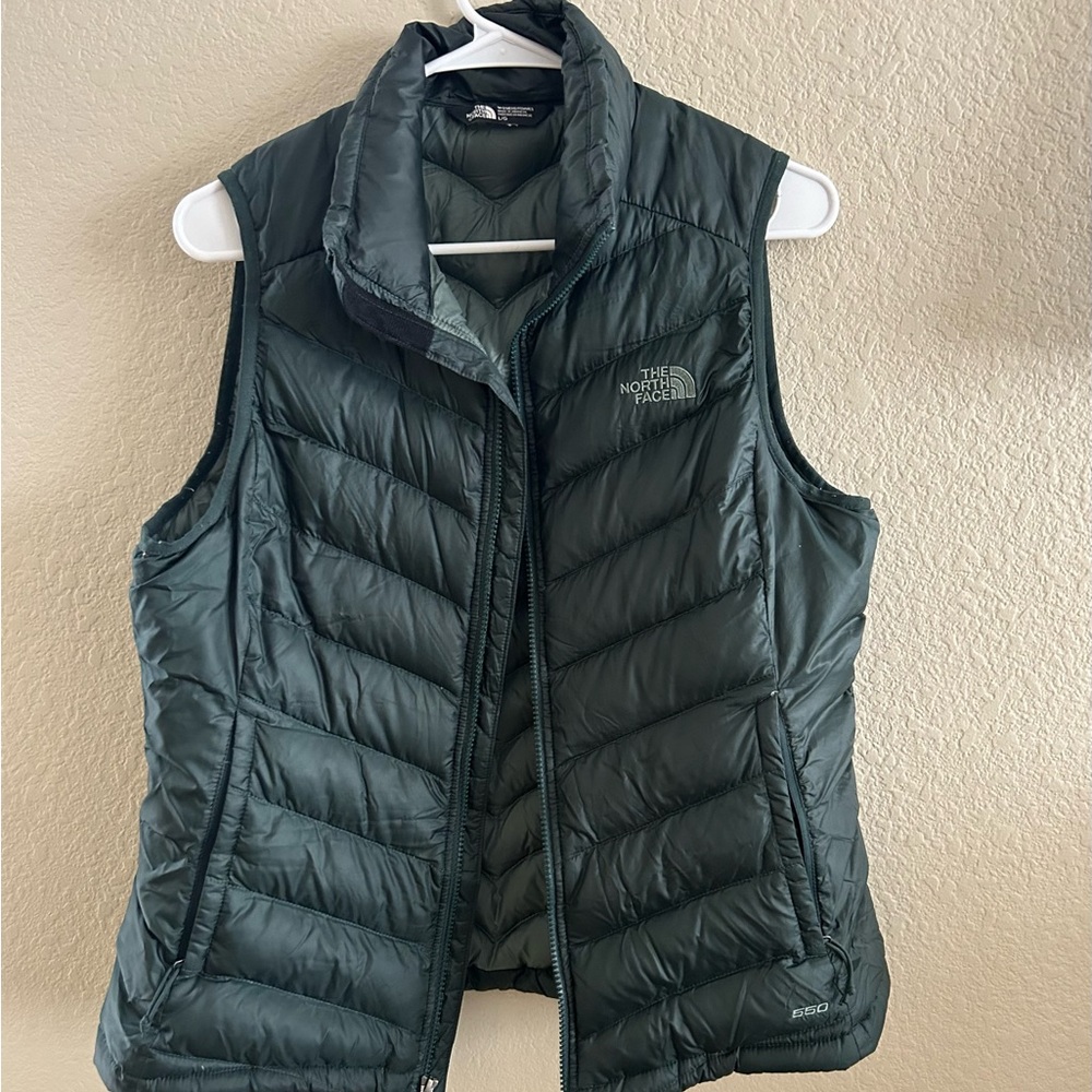 USED The North Face Puffy Vest size Large